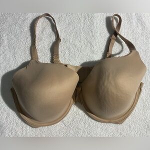 EUC Body by Victoria's Secret  Tan Bra